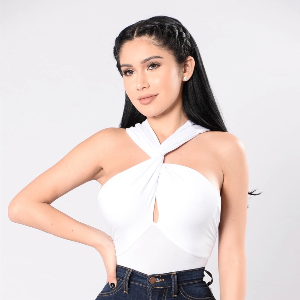 Fashion Nova White Twist Keyhole Front Bodysuit